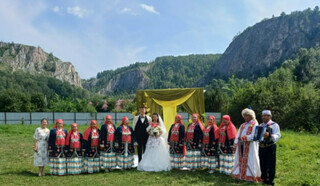 Ҡотло булһын йәшлек тантанаһы